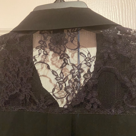 F21 black blouse long sleeve - Picture 4 of 6